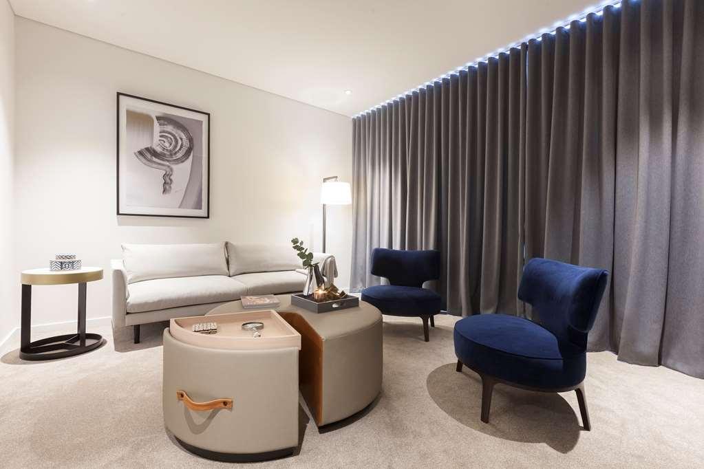 One Global Resorts Green Square Sydney Phòng bức ảnh A living room at The Ivy Collection