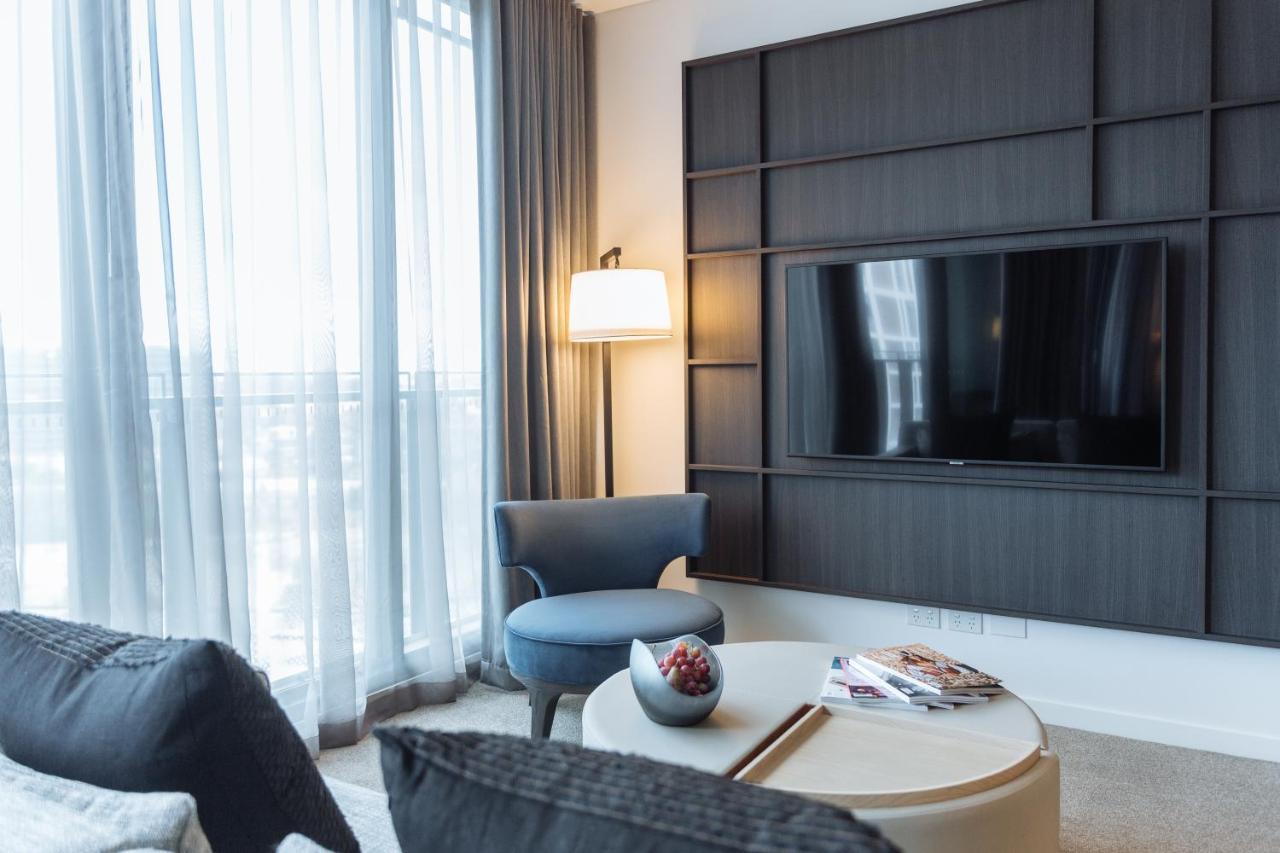 One Global Resorts Green Square Sydney Ngoại thất bức ảnh A living room at the Ritz-Carlton, Kuala Lumpur