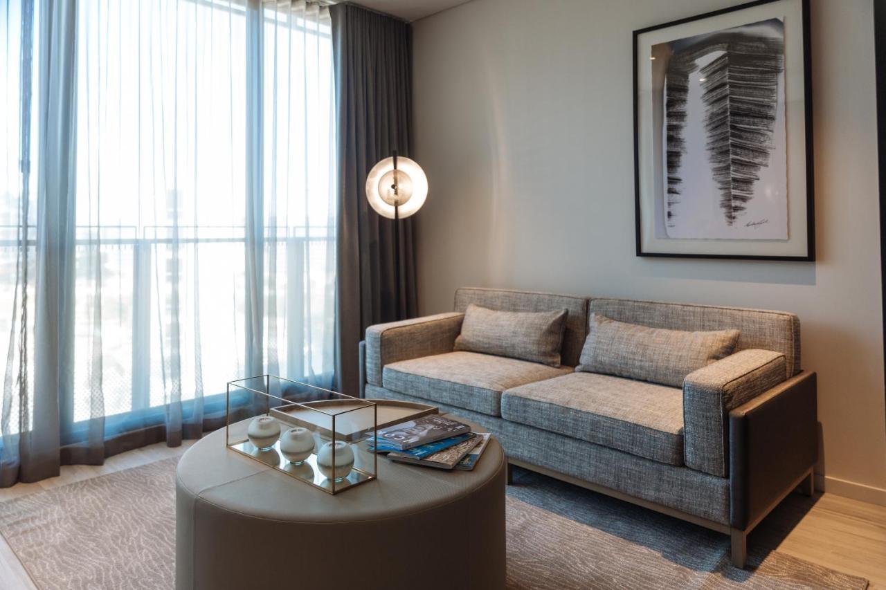 One Global Resorts Green Square Sydney Ngoại thất bức ảnh A living room at The Ritz-Carlton, DIFC