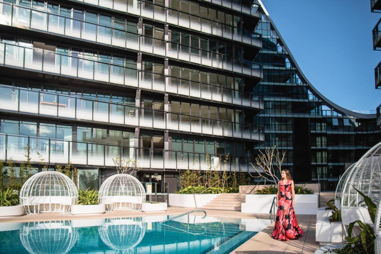 One Global Resorts Green Square Sydney Ngoại thất bức ảnh The pool at the hotel